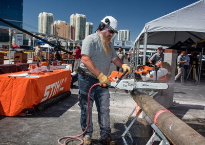 Demonstration at the STIHL tent